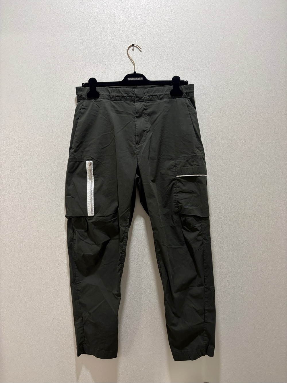 NIKE Style Essentials Unlined Woven Green Cargo Pants - Picture 5 of 9